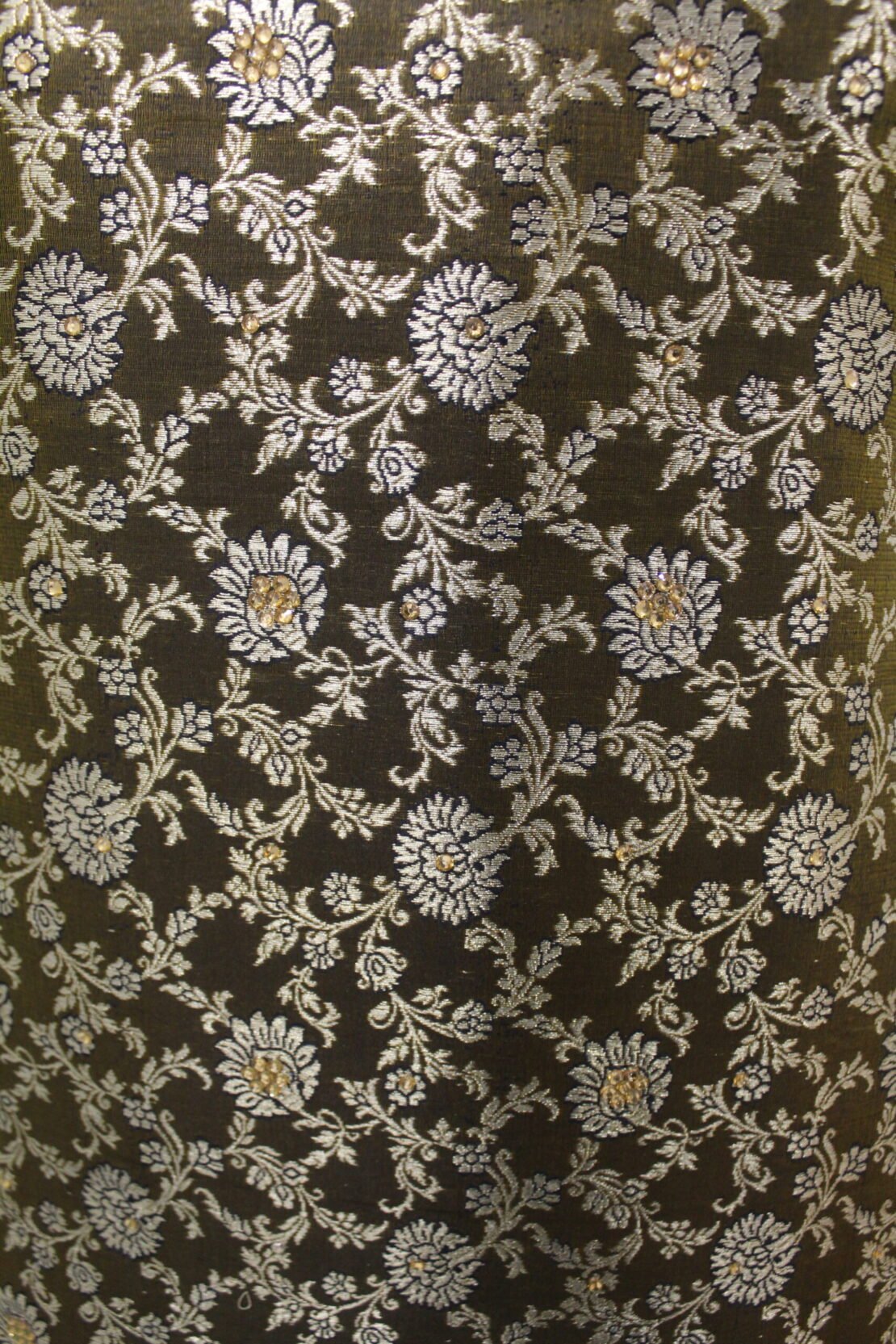 Kamkhuwab Gharara - Image 2