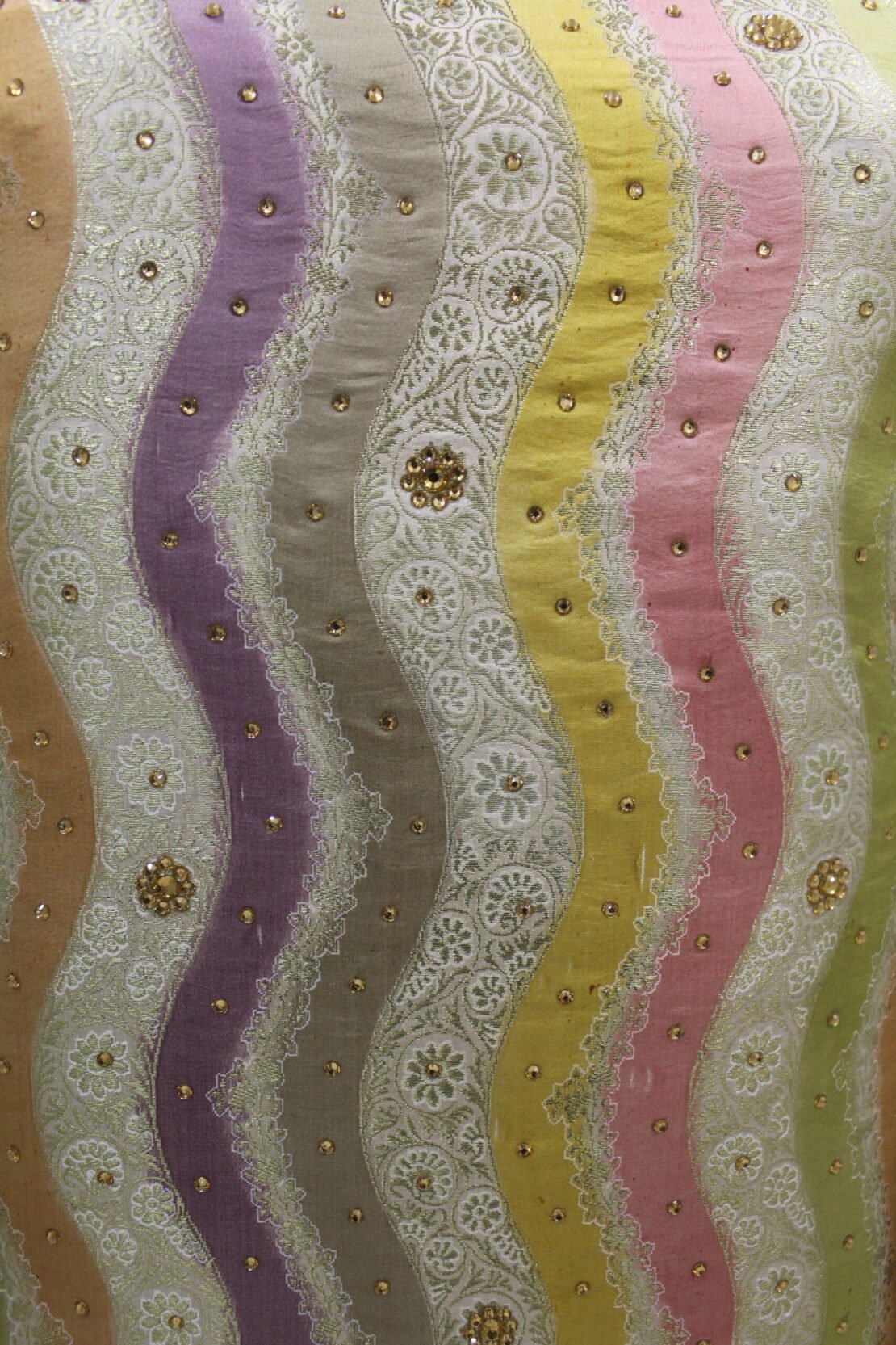 Kamkhuwab Gharara - Image 3