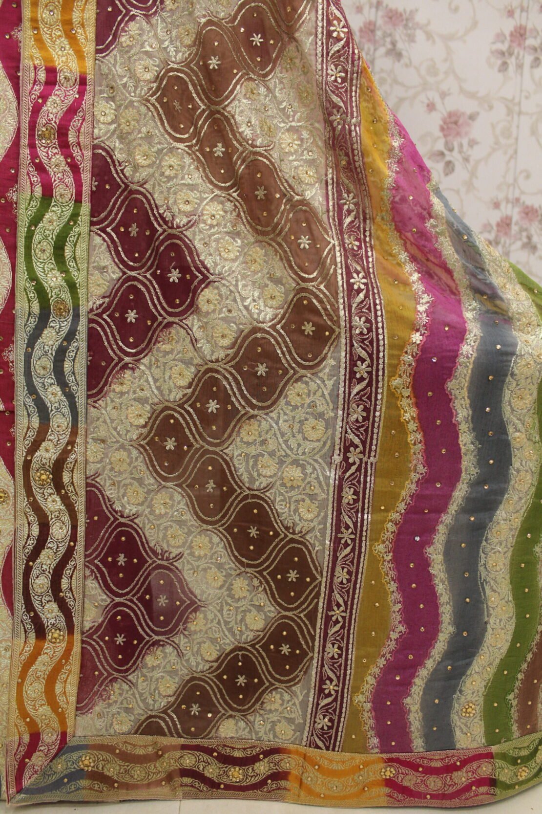 Kamkhuwab Gharara - Image 2
