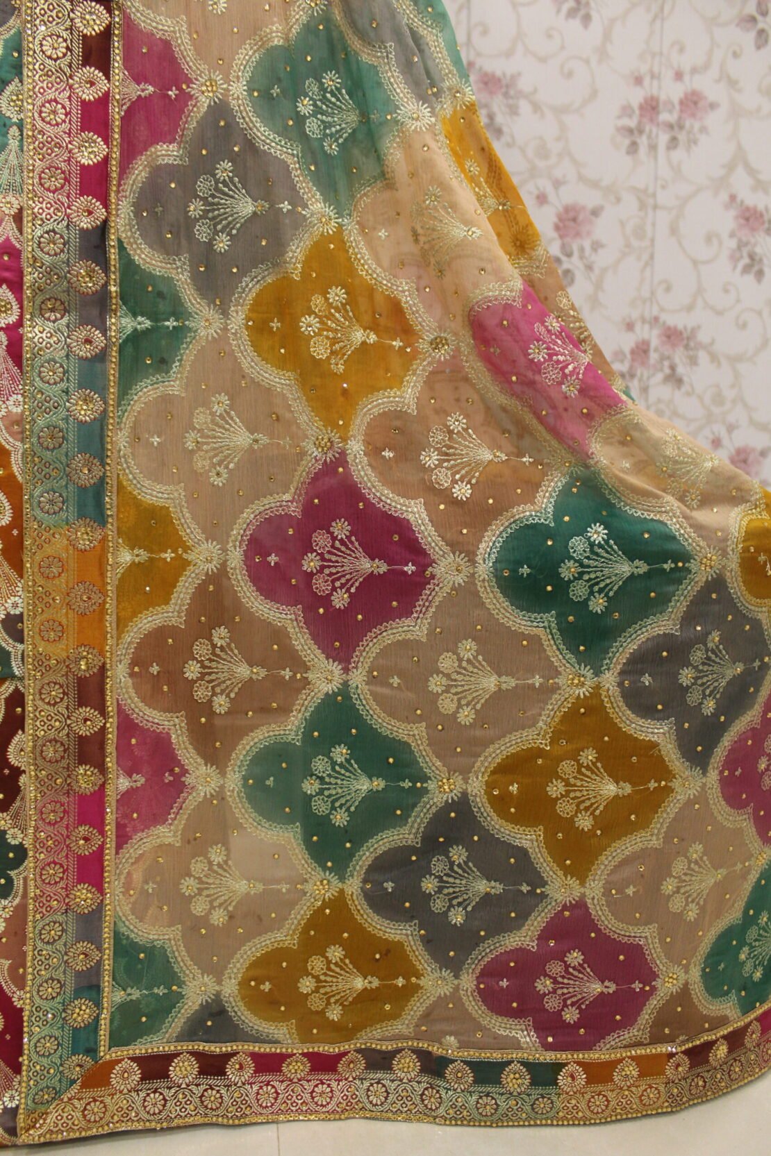Kamkhuwab Gharara - Image 2