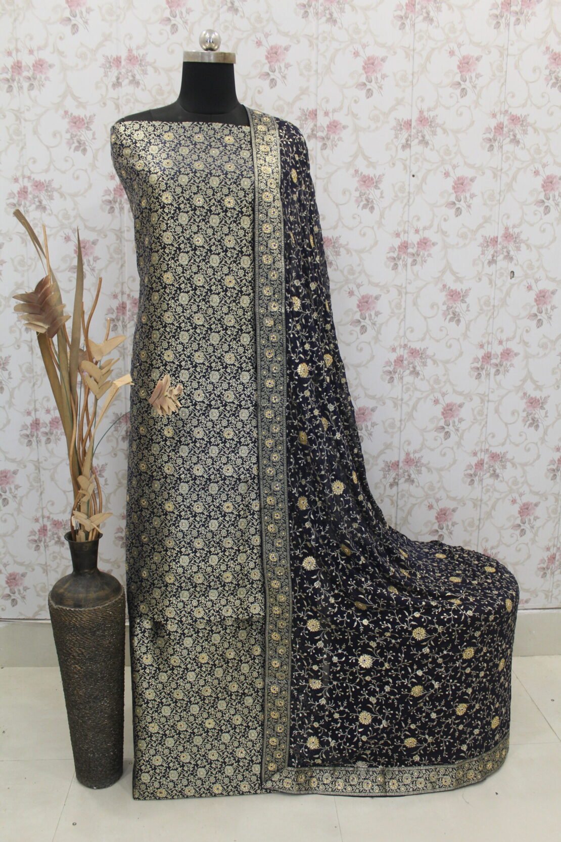 Kamkhuwab Gharara - Image 2