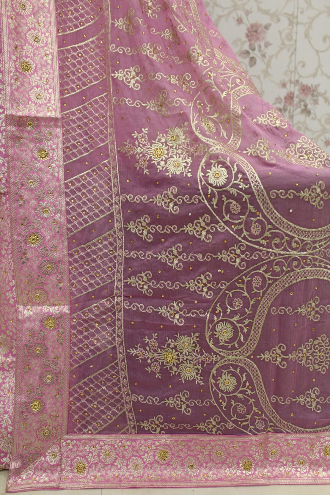 Kamkhuwab Gharara - Image 3