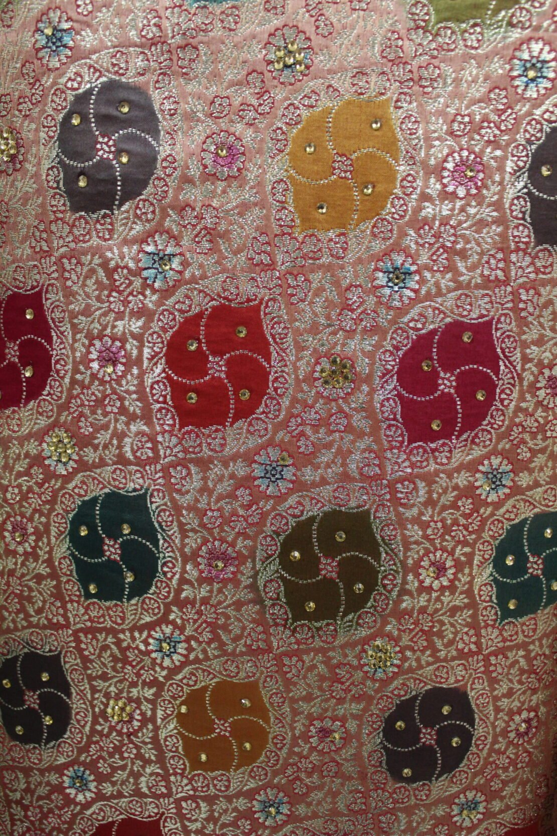 Kamkhuwab Gharara - Image 3