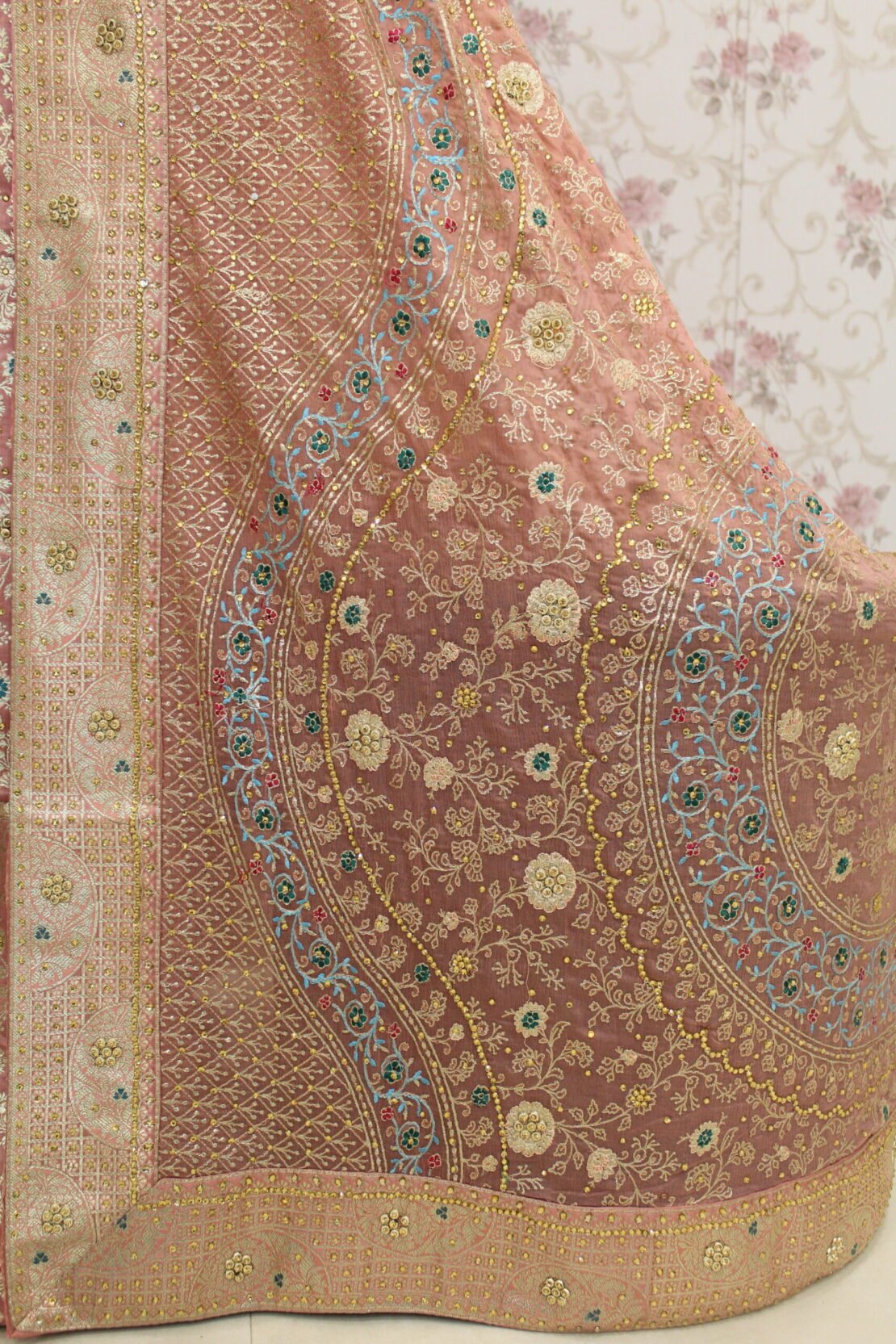 Kamkhuwab Gharara - Image 2