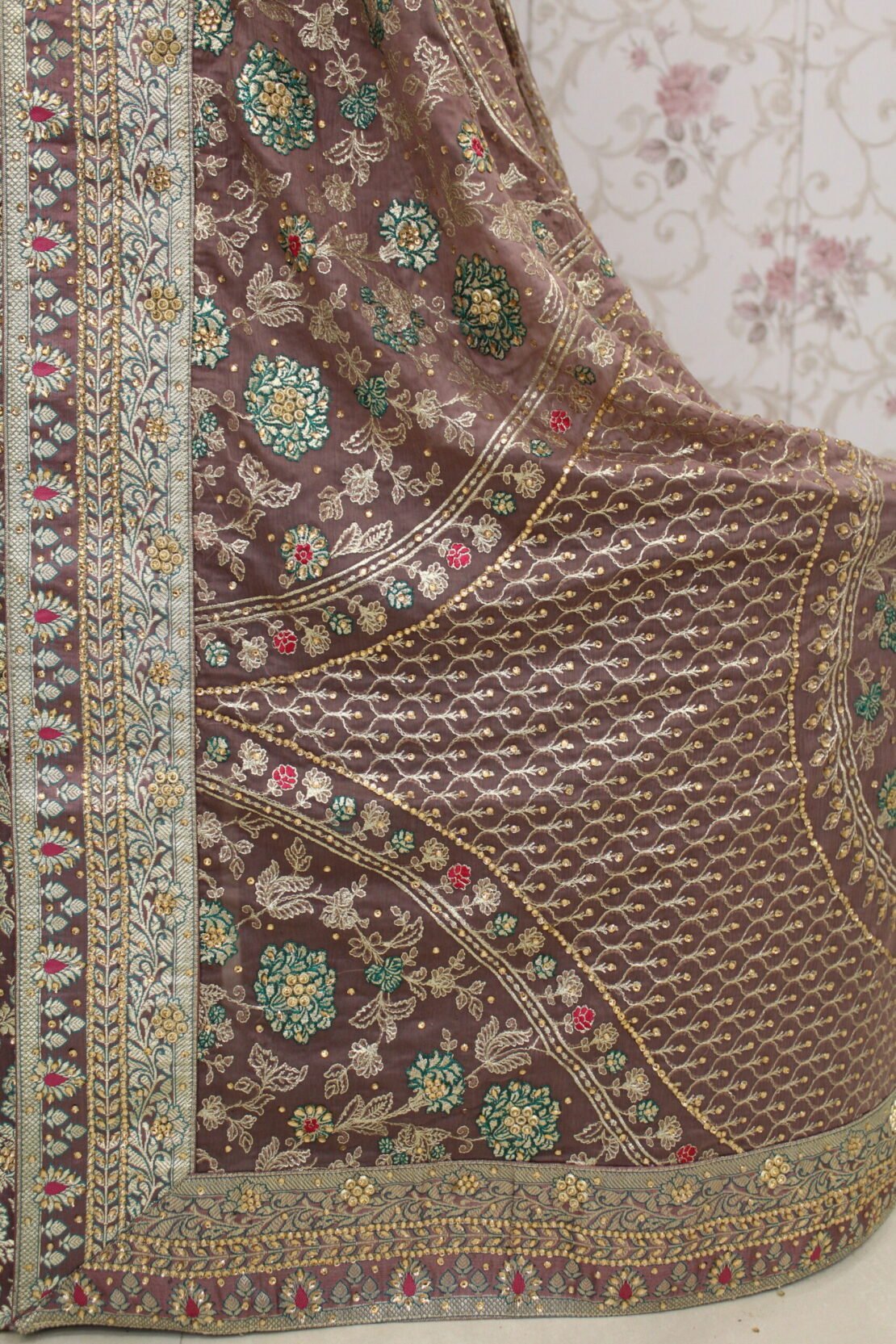 Kamkhuwab Gharara - Image 2