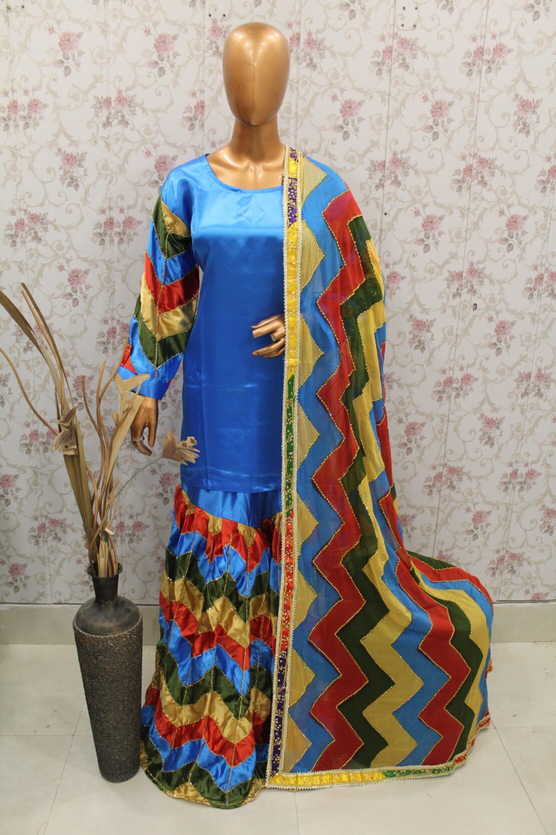 Chatapati Gharara