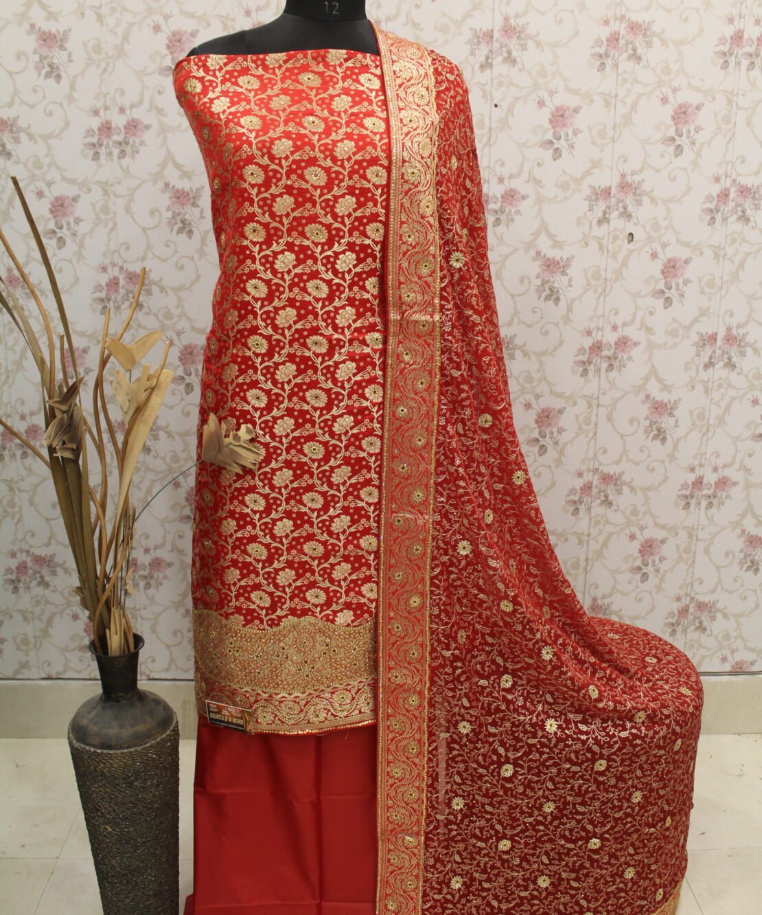Kamkhuwab Shalwaar Suits