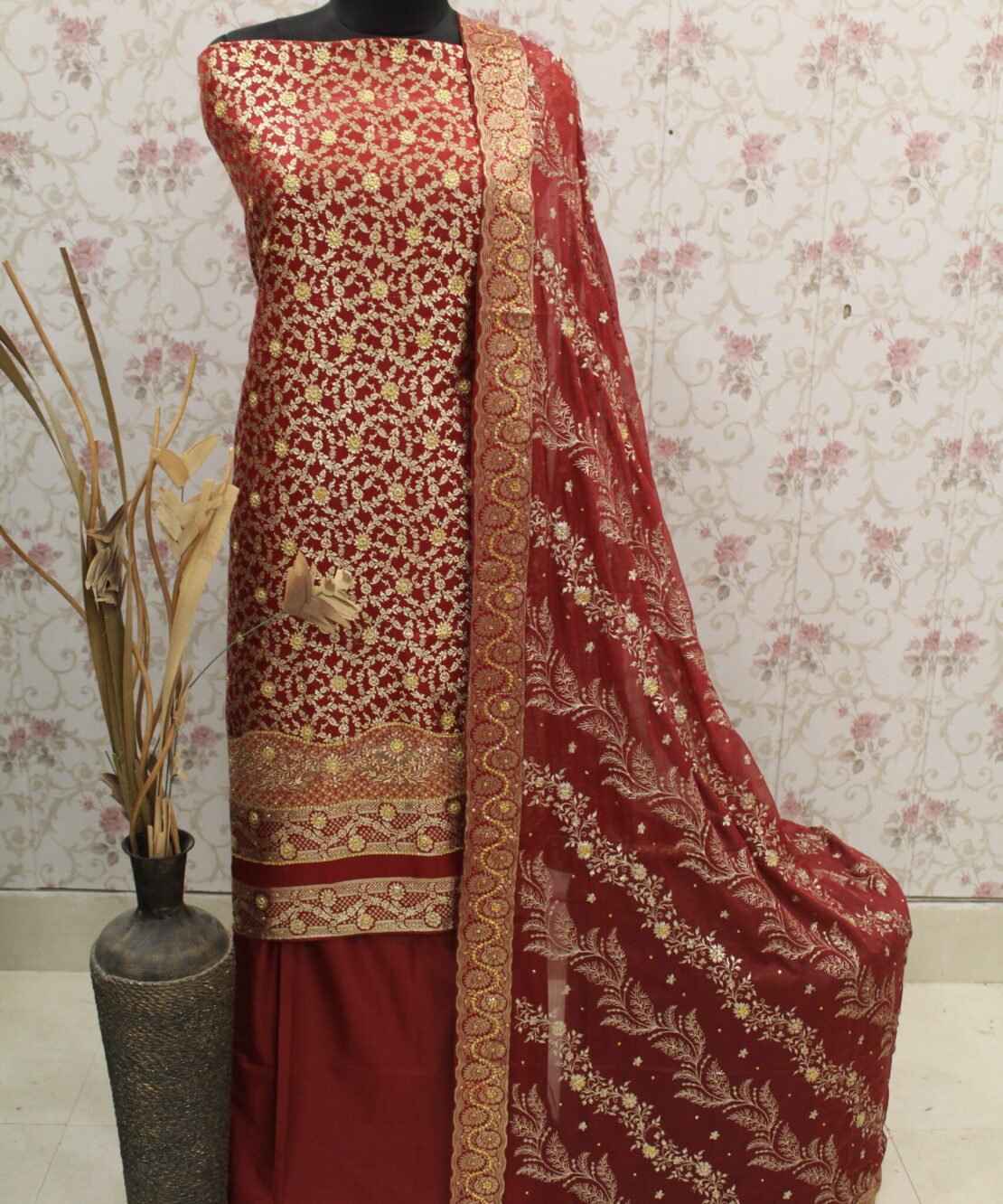 Kamkhuwab Shalwaar Suits