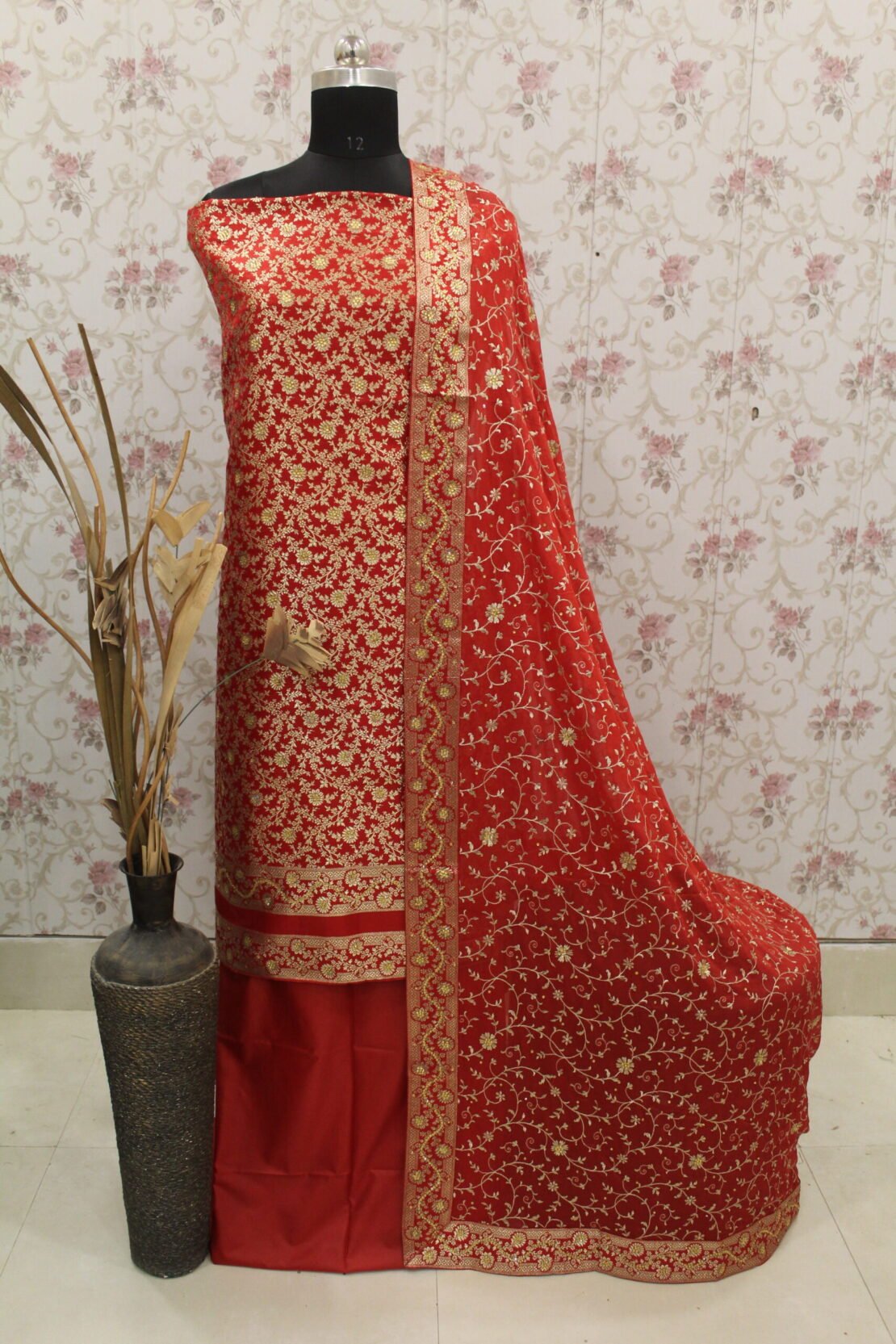 Kamkhuwab Shalwaar Suits