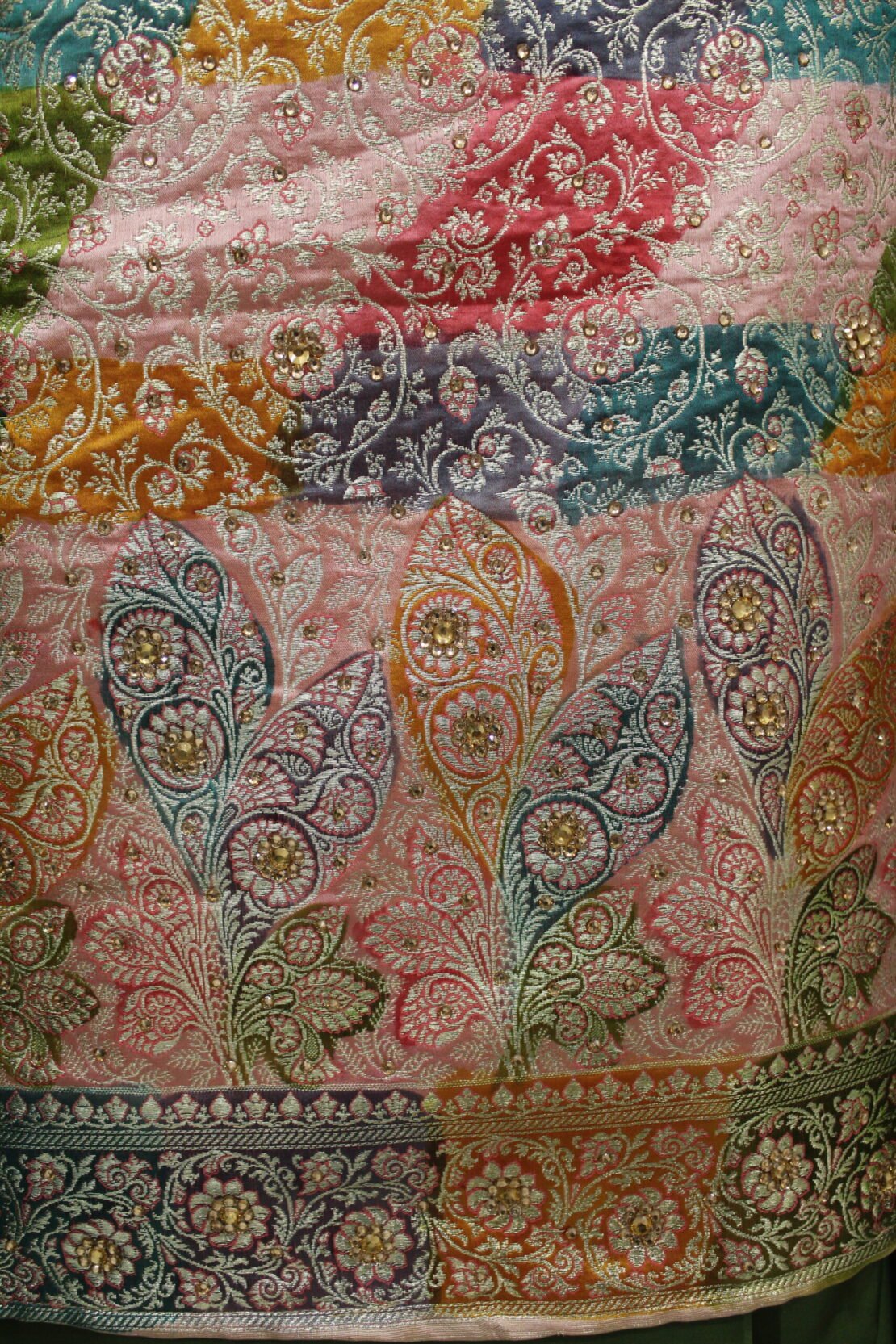 Kamkhuwab Shalwaar Suits - Image 2