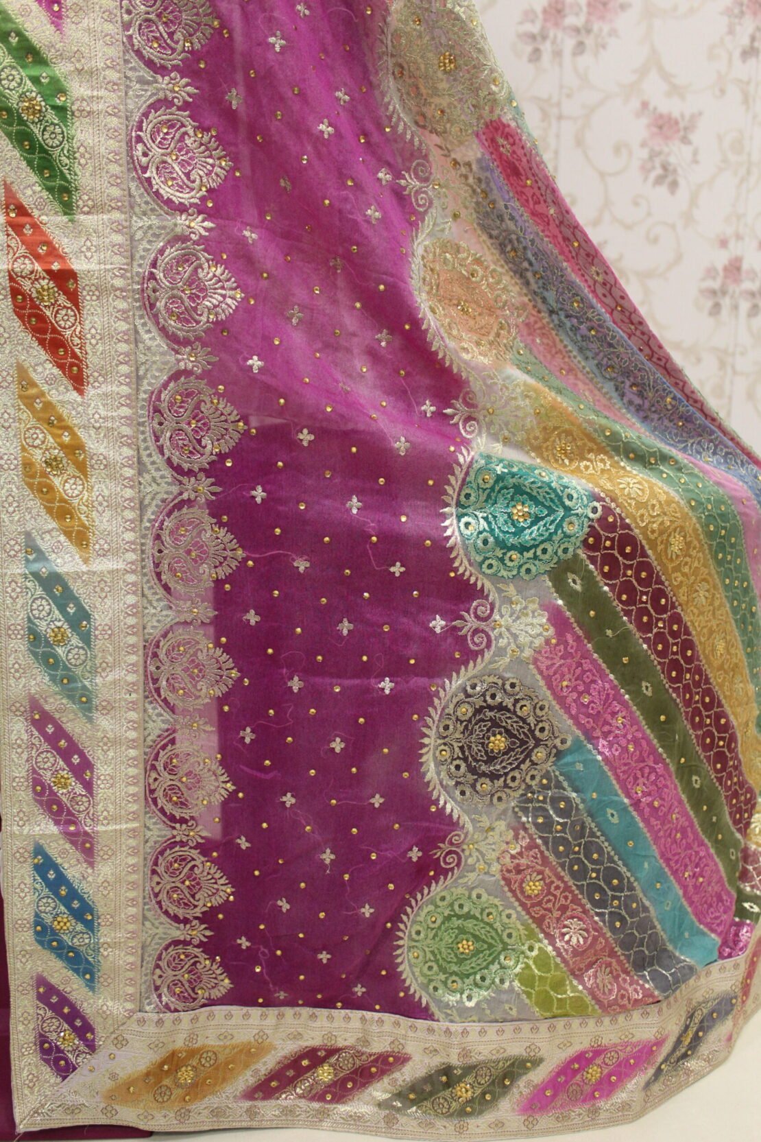 Kamkhuwab Shalwaar Suits - Image 3