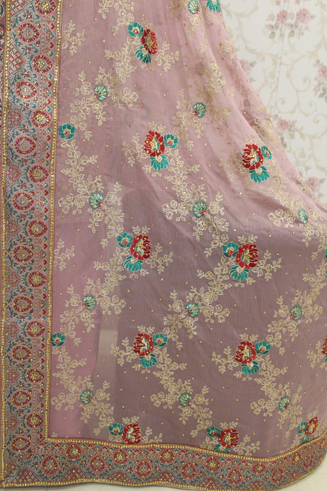 Kamkhuwab Shalwaar Suits - Image 3