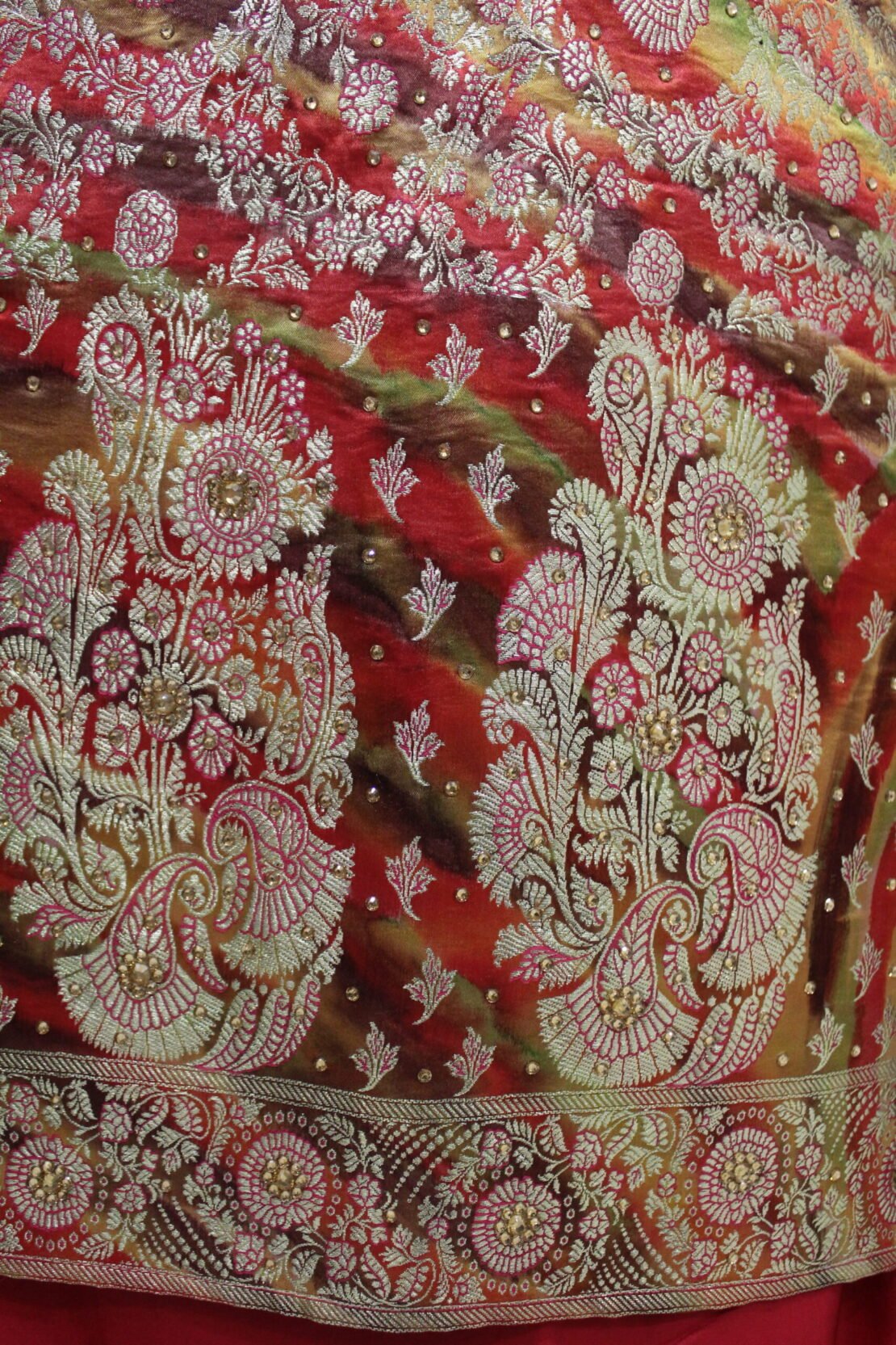 Kamkhuwab Shalwaar Suits - Image 2