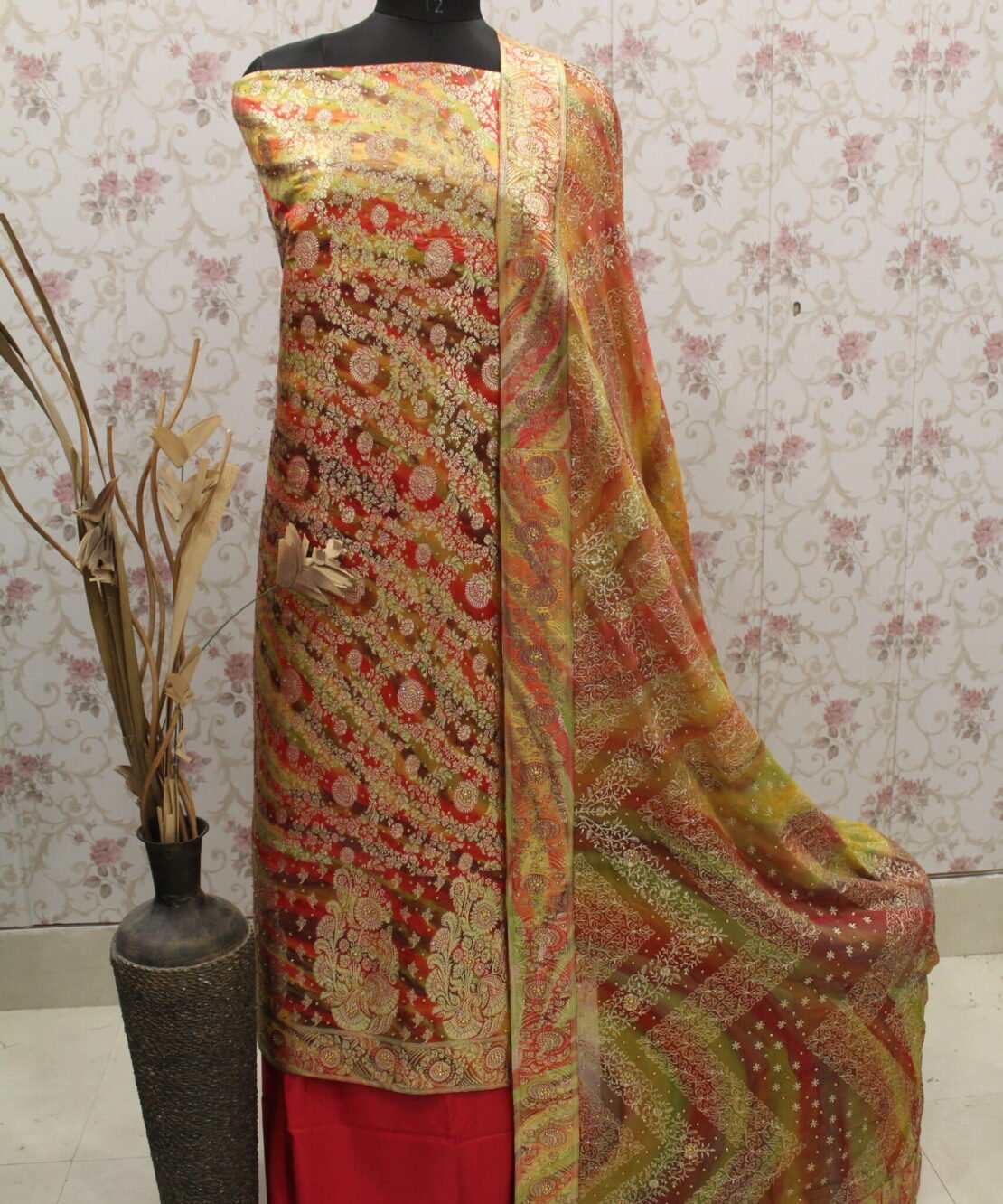 Kamkhuwab Shalwaar Suits