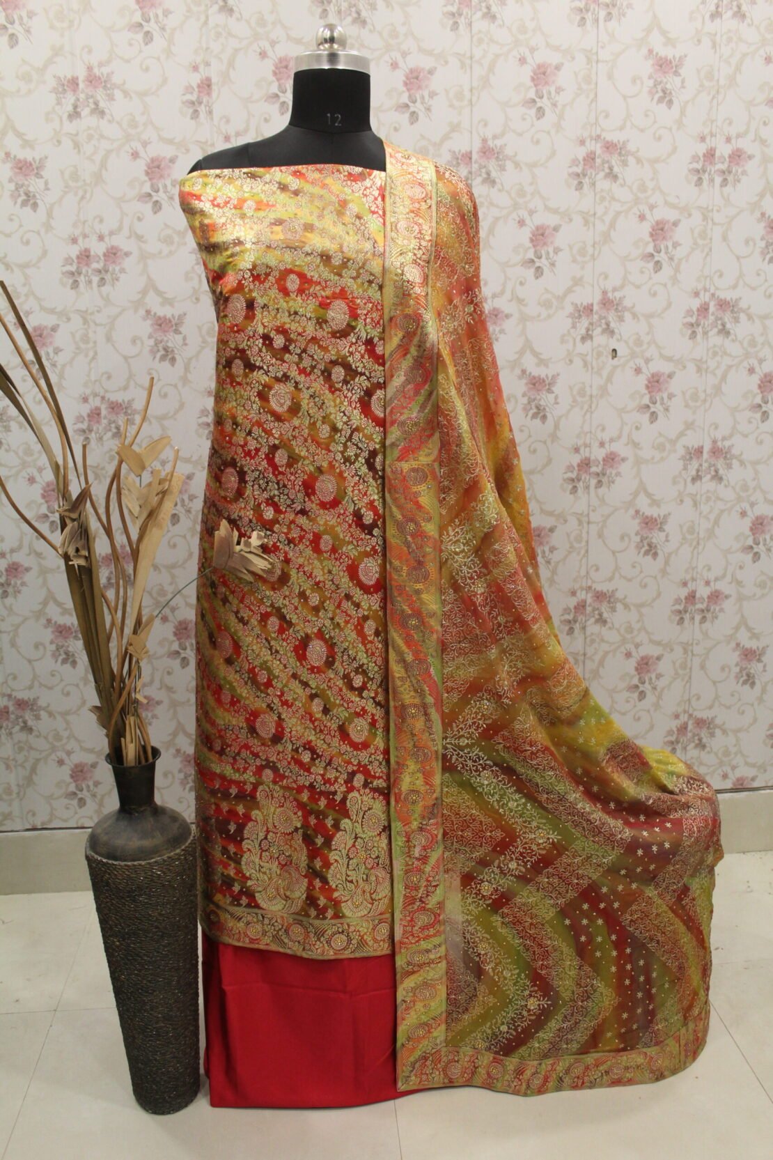 Kamkhuwab Shalwaar Suits