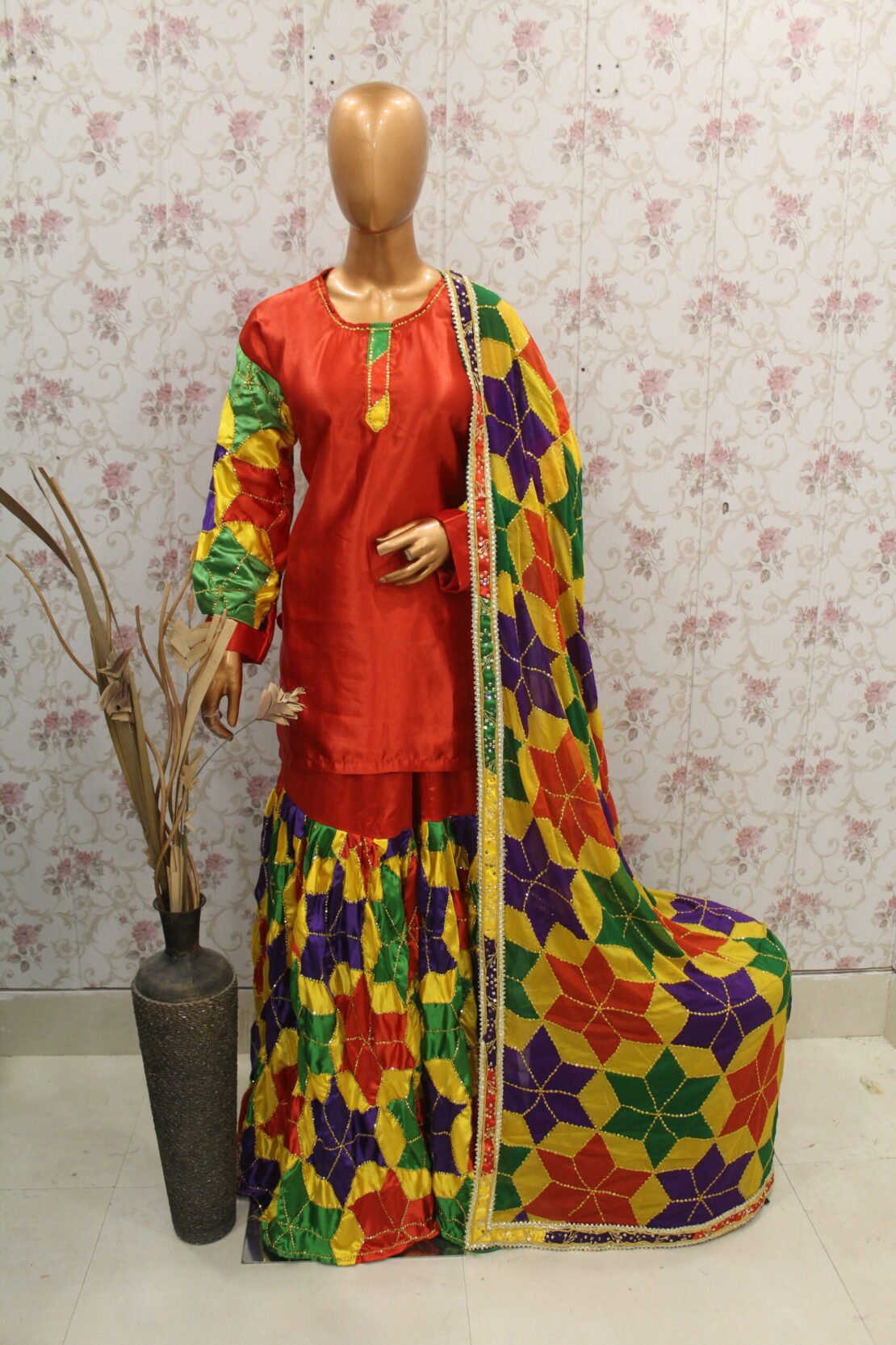 Chatapati Gharara