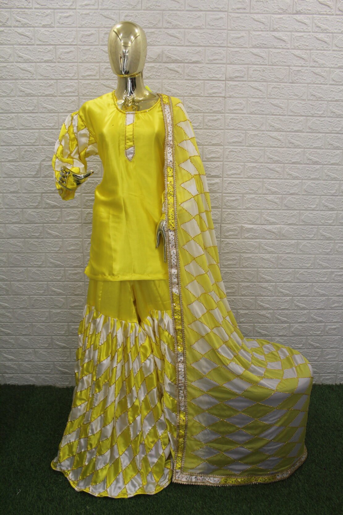 Chatapati Gharara