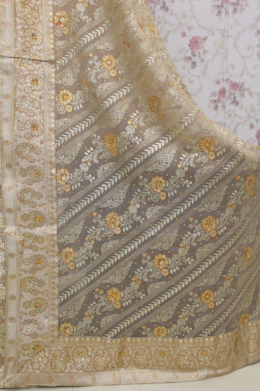 Kamkhuwab Gharara - Image 3